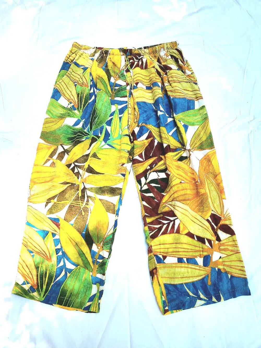 Vintage Jams World Capri Beach Pants - Tropical Hoja Print